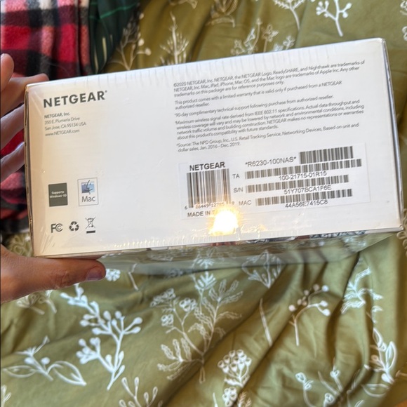 NETGEAR AC1200 WiFi Router - Picture 5 of 5